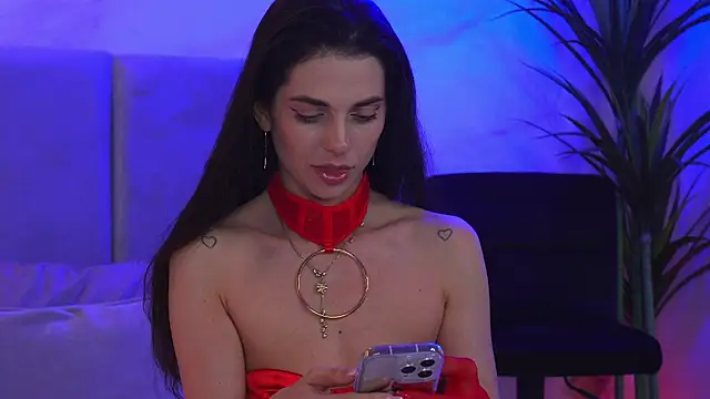 EllyLynn online show from April 16, 2026, 8:09 pm