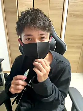 jiji9253 online show from October 15, 2025, 1:41 pm