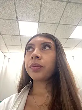 Snapshot of Sara-cooper2 chatting on February 3, 2026, 7:08 pm Sara-cooper2 online show from February 3, 2026, 7:08 pm