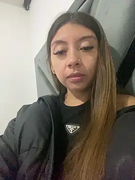 Snapshot of Sara-cooper2 chatting on February 6, 2026, 3:02 am Sara-cooper2 online show from February 6, 2026, 3:02 am