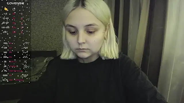 Snapshot of vendymories chatting on October 28, 2025, 12:11 am vendymories online show from October 28, 2025, 12:11 am