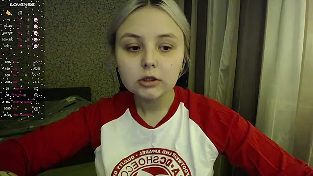 Snapshot of vendymories chatting on November 12, 2025, 2:37 am vendymories online show from November 12, 2025, 2:37 am