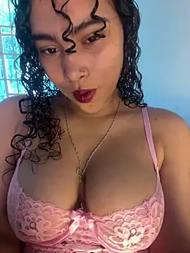 SophieD online show from May 22, 2026, 1:09 pm