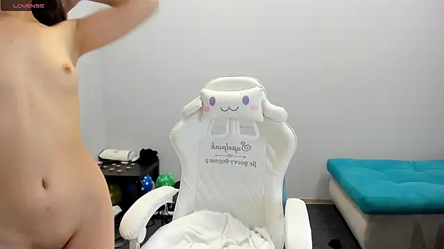 Snapshot of juliamurr_18 chatting on October 21, 2025, 1:38 am juliamurr 18 online show from October 21, 2025, 1:38 am