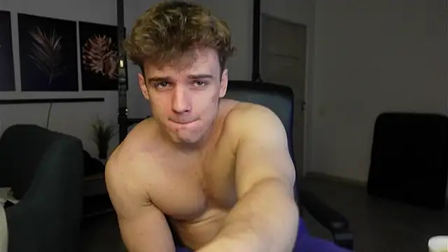 Ricky Becko online show from November 12, 2025, 2:54 pm