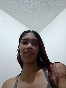 Khalessycute online show from October 16, 2025, 9:45 pm