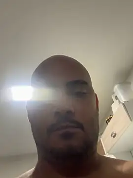 Snapshot of Morenocasado34liberal chatting on October 27, 2025, 5:52 am Morenocasado34liberal online show from October 27, 2025, 5:52 am