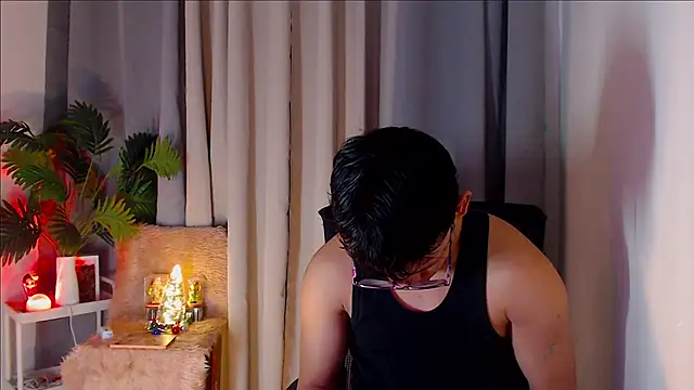 Snapshot of pinkcock_froi2305 chatting on September 30, 2025, 4:29 am pinkcock froi2305 online show from September 30, 2025, 4:29 am