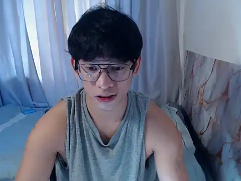 pinkcock froi2305 online show from June 26, 2026, 3:45 am