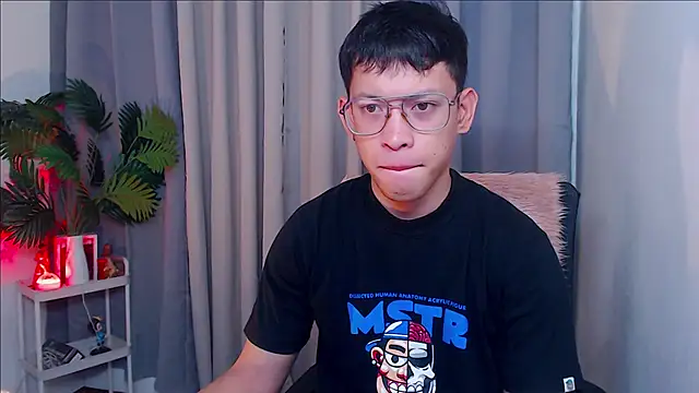 Snapshot of pinkcock_froi2305 chatting on September 23, 2025, 1:56 am pinkcock froi2305 online show from September 23, 2025, 1:56 am