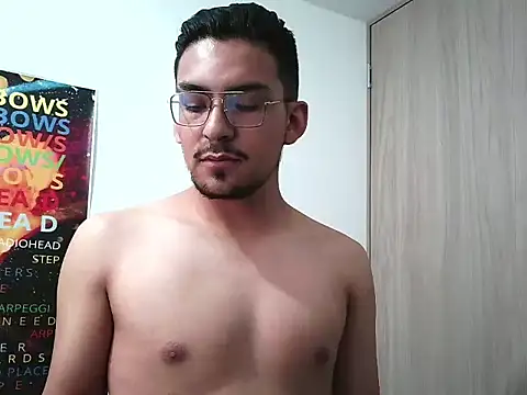 Snapshot of veluvb chatting on September 21, 2025, 8:14 pm veluvb online show from September 21, 2025, 8:14 pm