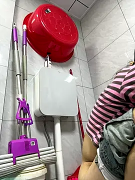 coco-o online show from September 29, 2025, 12:44 pm