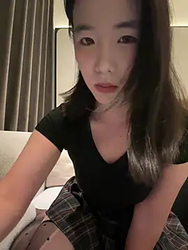 luluya1314 online show from June 5, 2026, 9:48 am