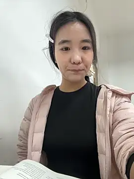 luluya1314 online show from November 9, 2025, 8:51 am