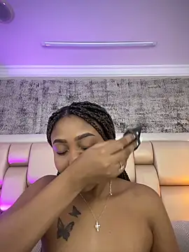 Snapshot of AngelaRoberts chatting on February 27, 2026, 8:08 pm AngelaRoberts online show from February 27, 2026, 8:08 pm