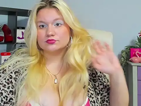 Snapshot of samantha_darling chatting on June 30, 2026, 2:17 pm samantha darling online show from June 30, 2026, 2:17 pm