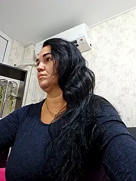 VickyDivinee online show from September 10, 2025, 7:02 pm