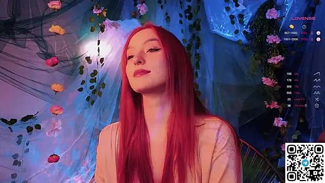 Snapshot of GildedKitten chatting on December 1, 2025, 6:09 pm GildedKitten online show from December 1, 2025, 6:09 pm