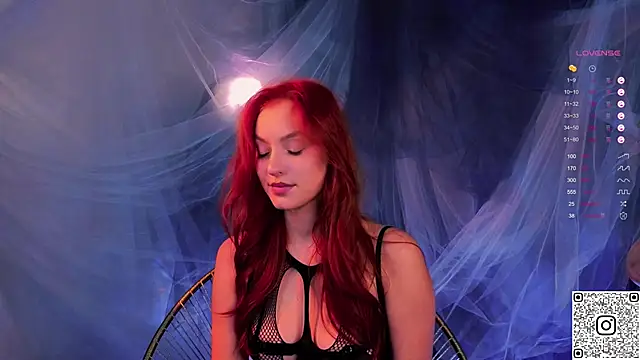 Snapshot of GildedKitten chatting on November 23, 2025, 6:29 pm GildedKitten online show from November 23, 2025, 6:29 pm