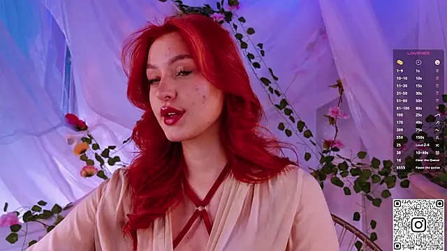 Snapshot of GildedKitten chatting on January 31, 2026, 7:45 pm GildedKitten online show from January 31, 2026, 7:45 pm