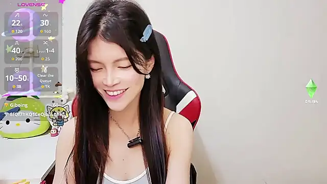 Snapshot of Alina10932 chatting on October 16, 2025, 7:49 am Alina10932 online show from October 16, 2025, 7:49 am