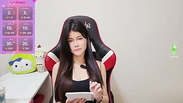 Snapshot of Alina10932 chatting on September 30, 2025, 7:14 am Alina10932 online show from September 30, 2025, 7:14 am