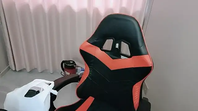 xxz98 online show from April 9, 2026, 9:37 am