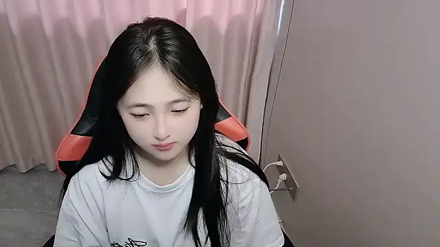 xxz98 online show from April 16, 2026, 9:10 am