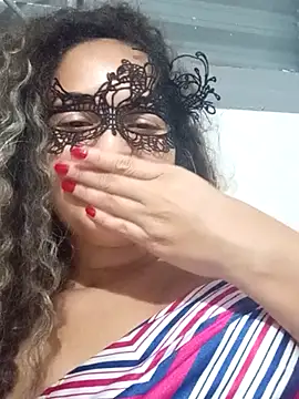 RaphinhaSanches online show from February 9, 2026, 8:07 pm