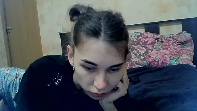 Crazy Empresis online show from October 16, 2025, 11:40 am