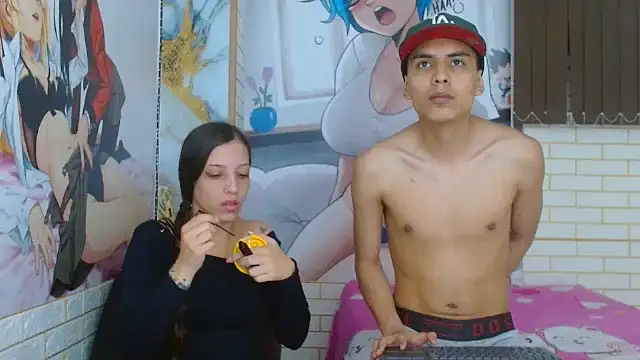 Snapshot of mybonnieandclyde303av chatting on February 18, 2026, 3:37 am mybonnieandclyde303av online show from February 18, 2026, 3:37 am