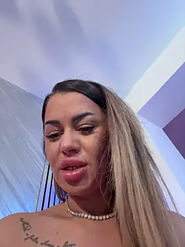  JessyRey  online show from April 3, 2026, 11:11 pm