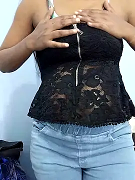 Snapshot of Laxmi_89 chatting on November 27, 2025, 4:02 am Laxmi 89 online show from November 27, 2025, 4:02 am