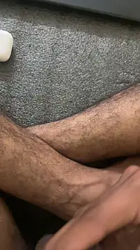 longfuckk online show from December 1, 2025, 3:46 pm