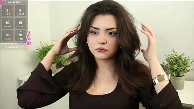 MerlynDinovo online show from November 14, 2025, 8:51 am