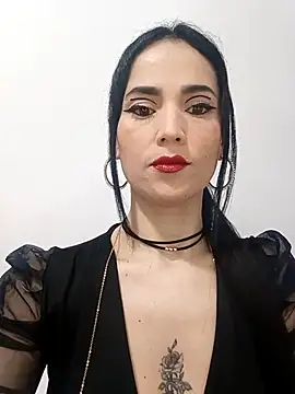 Snapshot of jamila_zair chatting on November 6, 2025, 1:15 pm jamila zair online show from November 6, 2025, 1:15 pm