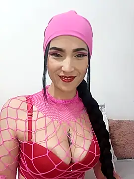 Snapshot of jamila_zair chatting on November 7, 2025, 5:06 pm jamila zair online show from November 7, 2025, 5:06 pm