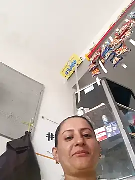 Snapshot of Titiss8921 chatting on September 23, 2025, 12:01 pm Titiss8921 online show from September 23, 2025, 12:01 pm