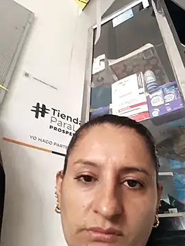 Snapshot of Titiss8921 chatting on September 18, 2025, 1:14 pm Titiss8921 online show from September 18, 2025, 1:14 pm