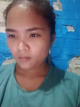 Snapshot of Sexy-Mama25 chatting on December 15, 2025, 12:05 am Sexy-Mama25 online show from December 15, 2025, 12:05 am