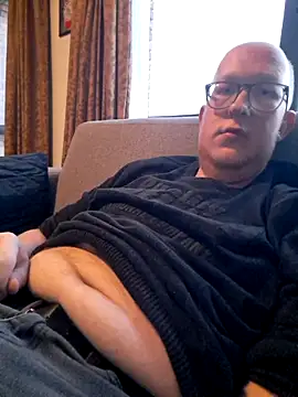 geilerd122 online show from March 10, 2026, 5:39 pm