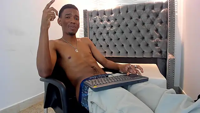 Snapshot of nero_reyd chatting on November 7, 2025, 7:29 pm nero reyd online show from November 7, 2025, 7:29 pm