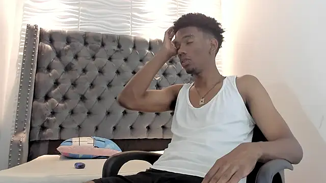 Snapshot of nero_reyd chatting on September 24, 2025, 7:31 pm nero reyd online show from September 24, 2025, 7:31 pm