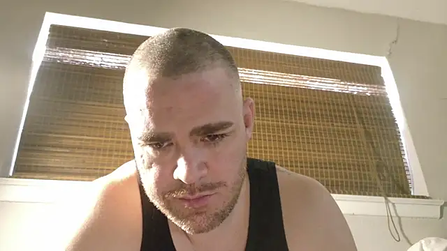 Snapshot of Dallasbest214 chatting on October 13, 2025, 9:49 pm Dallasbest214 online show from October 13, 2025, 9:49 pm