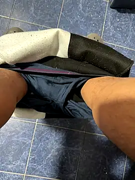 Snapshot of maialexte chatting on December 15, 2025, 4:40 am maialexte online show from December 15, 2025, 4:40 am