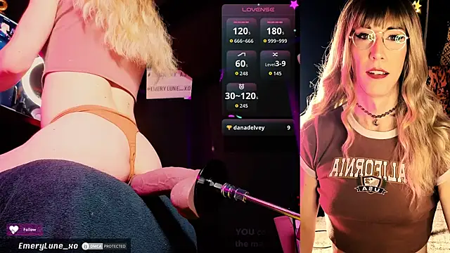 EmeryLune xo online show from April 1, 2026, 5:20 am