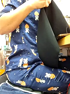 Snapshot of irina_hana chatting on October 25, 2025, 6:23 am irina hana online show from October 25, 2025, 6:23 am