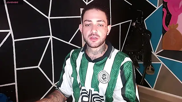 nicolastorres99 online show from October 26, 2025, 12:22 am