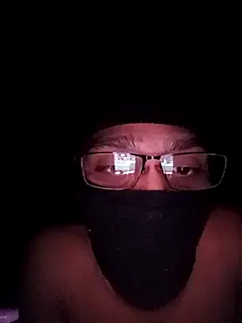 Snapshot of Yohendy_365 chatting on April 19, 2026, 2:34 am Yohendy 365 online show from April 19, 2026, 2:34 am