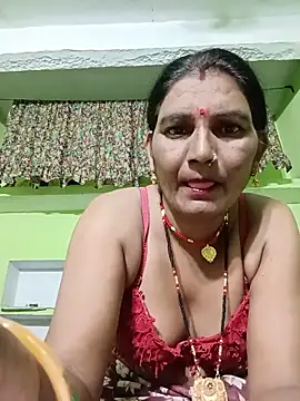 Snapshot of ZIVAA chatting on June 19, 2026, 8:53 am ZIVAA online show from June 19, 2026, 8:53 am